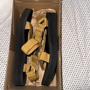 Unisex Mustard Yellow Teva Men Mid Universal